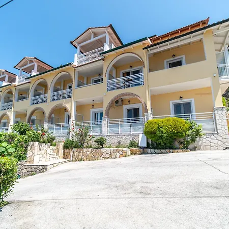 Apartmán Mazis B *